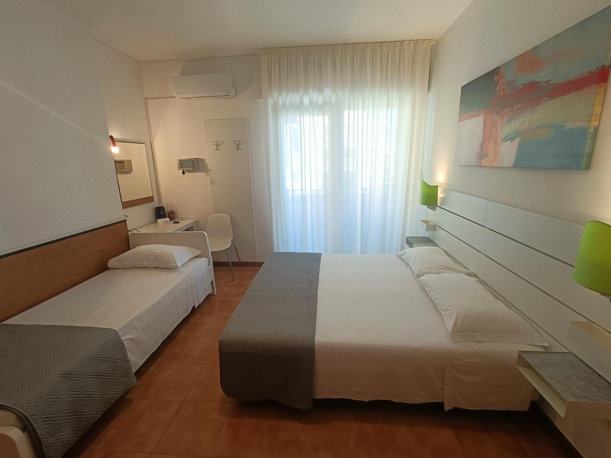 Hotel Merano Градо Экстерьер фото